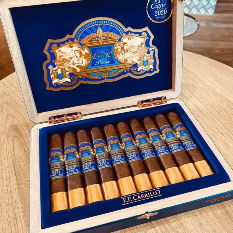 Xì Gà E.P. Carrillo Pledge